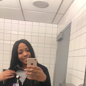 Meet your Posher, Jasmine